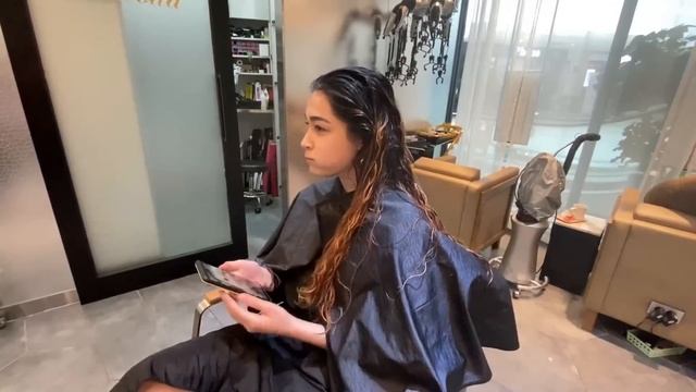 Новые волосы ХёнБи/현비의 새로운 머리 스타일(오다헤어)/Красимся в салоне ODA HAIR/KOREA VLOG смотреть онлайн