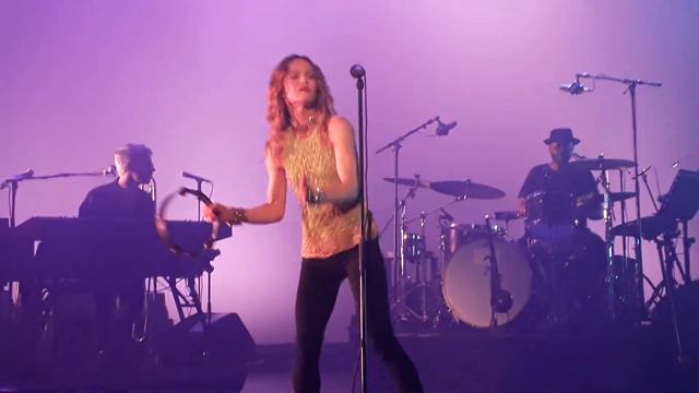 Vanessa Paradis - Marilyn et John смотреть онлайн