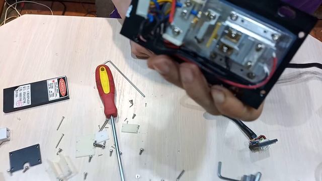 Разбираем 473nm 20mw(твёрдотелный DPSS смотреть онлайн