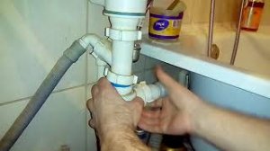 Как прочистить сифон для раковины, мойки!