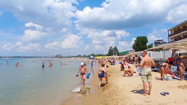 #АНАПА 23.06.2020. МНОГО ЛЮДЕЙ! ЦЕНТРАЛЬНЫЙ ПЛЯЖ. ЦЕНЫ НА ФРУКТЫ. Театральная площадь. Погода. смотреть онлайн
