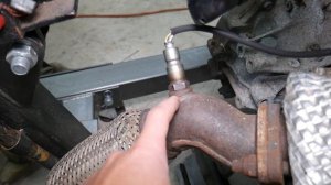 HYUNDAI SANTA FE OXYGEN SENSOR BANK 1 SENSOR 2 REPLACEMENT LOCATION  DOWNSTREAM O2 SENSOR