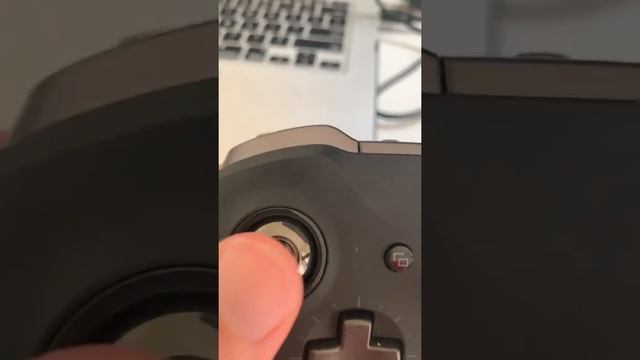 Elite Series 2 Controller Thumbsticks issue! Not Working! Easy Fix! (Complete Walkthrough) смотреть онлайн