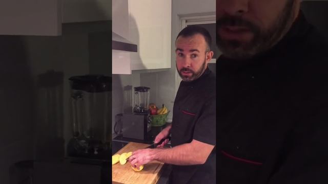 ГОТУЄМ ВОСЬМИНОГА !Середземноморська кухня .)!!! смотреть онлайн