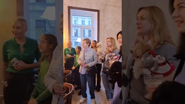Новогодняя встреча выпускников и друзей питомника декоративных собак "Малютка Питера" смотреть онлайн
