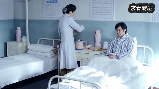出軌丈夫跪地祈求妻子原諒，不料妻子根本不給他機會，讓他付出慘痛代價！ смотреть онлайн