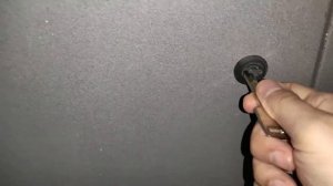 Как открыть щиток на леснечной площадке?