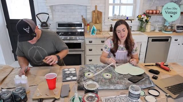 Valentines Day Crafts From Scrap Poster Board and Grain Sack Fabric | Waste Not Wednesday смотреть онлайн