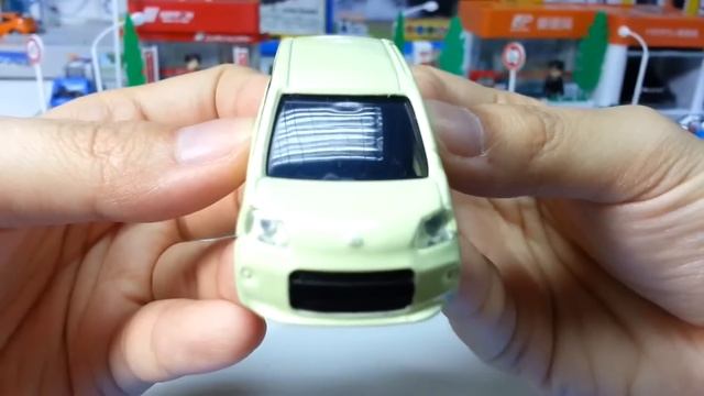 【Mini Spielzeugauto】No.012 Toyota Porte 00201+de смотреть онлайн