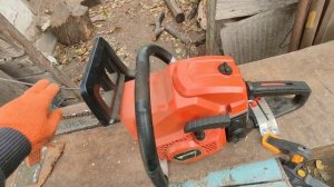 Станок из бензопилы, крепление бензопилы, режим дрова бензопилой.