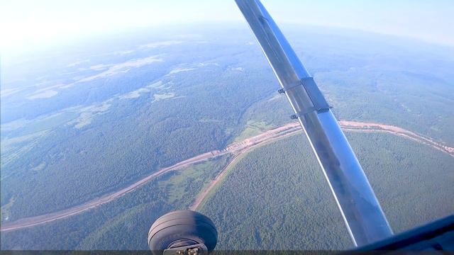 Полет с аэродрома Калачево на аэродром Первушино на всероссийский слет авиации. смотреть онлайн