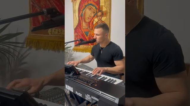 Бутырка - А Для Вас Я Никто COVER NICU PISARENCO Korg ITALIA 🎶 смотреть онлайн