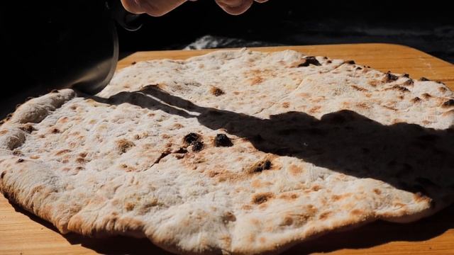How To Use a Dough Docker Tool Pizza Dough Test using Ooni Koda 12 Pizza Oven. смотреть онлайн