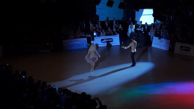 Сергей Сурков и Меля. Последнее шоу. Самба. смотреть онлайн