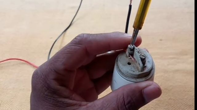 Staircase wiring by @BEEEWorks | Two way switch Connection | 1bulb and 2switches connections смотреть онлайн