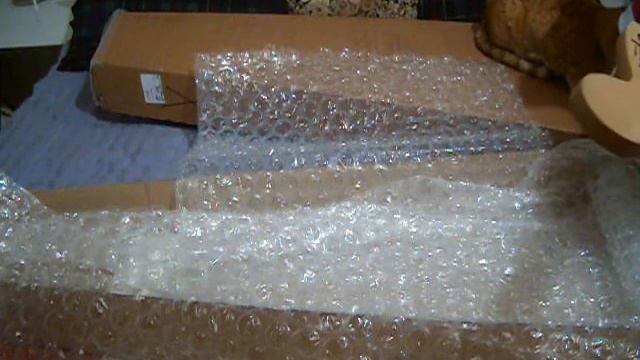 Unboxing a used Squier Bullet Mustang number Three смотреть онлайн