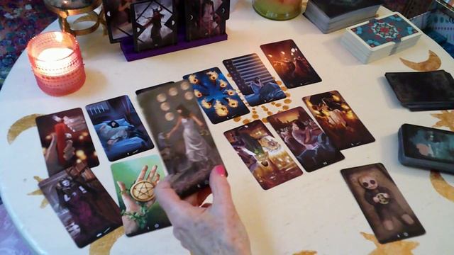 Danny Rolling the Gainesville Ripper Tarot Card Reading with Miss Vicki. Possessed by Demon Gemini? смотреть онлайн