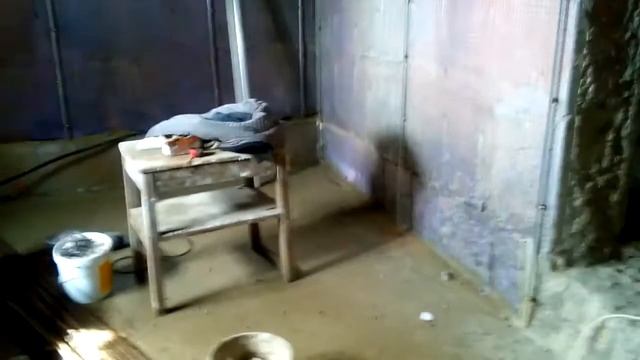 ШТУКАТУРКА БОЛЬШЕ 50 ММ БЕЗ СЕТКИ В БОЛЬШОЙ КОМНАТЕ И С СЕТКОЙ, ЧТО БУДЕТ СО ВРЕМЕНЕМ 1 я часть смотреть онлайн