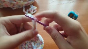 мк для начинающих как связать закладку змейку крючком из плюшевой пряжи
