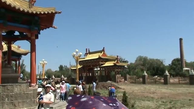 Центральный хурул г.Элиста. Танец лам. Ворота. смотреть онлайн