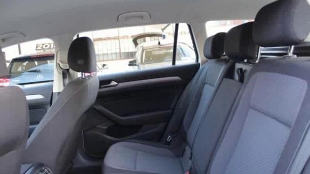 Volkswagen Passat Variant 1.6 TDi Trendline para Venda na Lowage смотреть онлайн