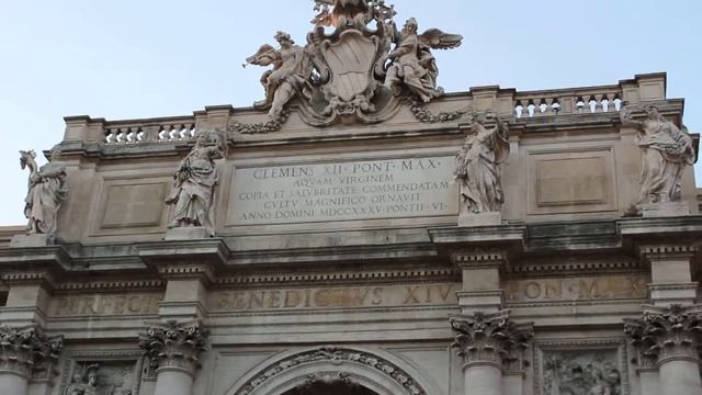 Фонтан Треви (Fontana di Trevi) Италия смотреть онлайн