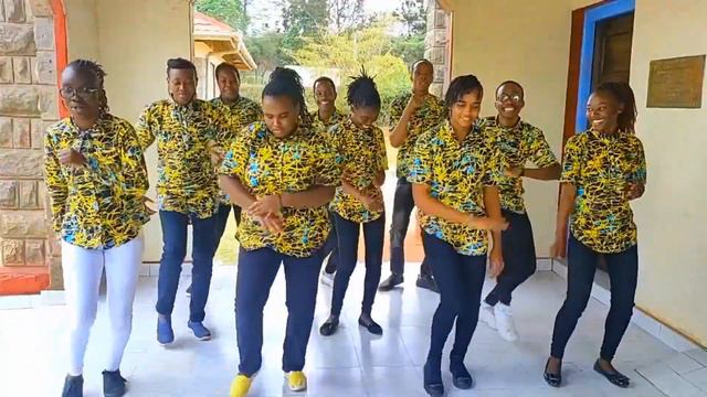 Inauma dance challenge by St Charles Lwanga youths смотреть онлайн