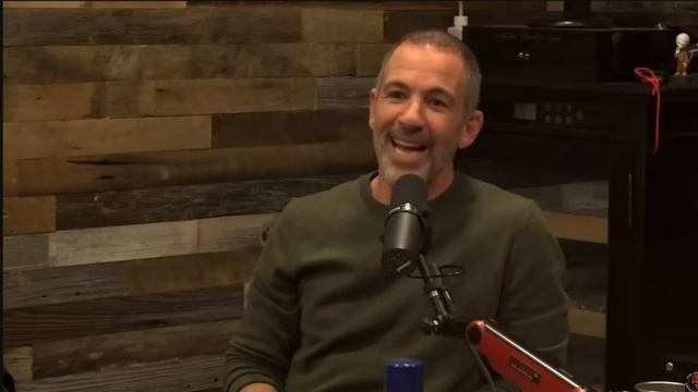 The Fight Companion Reaction to Volkanovski vs. Makhachev Decision смотреть онлайн
