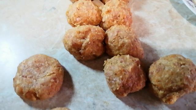 Готовим мясные биточки. Ваши близкие должны их обязательно попробовать. смотреть онлайн
