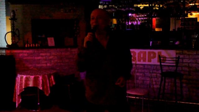 Музыкант в ресторане Николай Донецкий - "Женщина, я не танцую"(кавер) смотреть онлайн