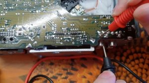 Гудит сабвуфер при заведенном двигателе (без колхоза)