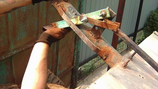 Сделал самодельные тормоза на прицеп к мотоблоку