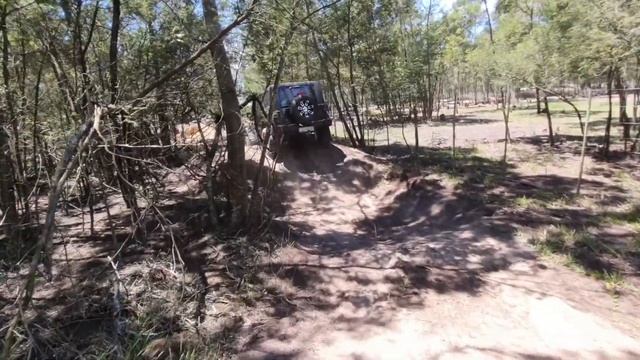 Fiat Panda Cross & Jeep Wrangler at Crockets Hope 4x4 Trails смотреть онлайн