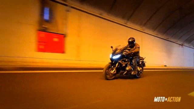 BMW 1250RS Test Ride Moto In Action