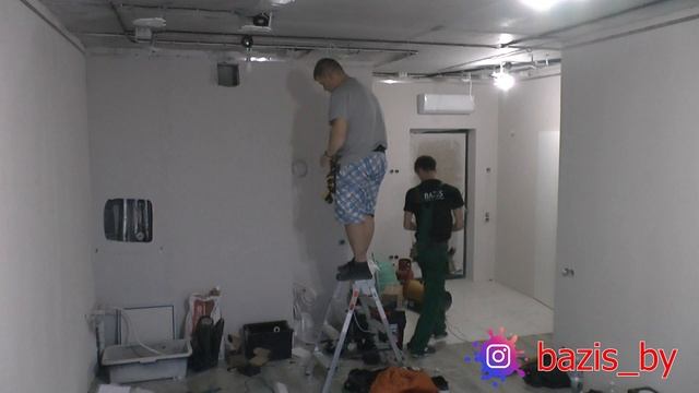 Серия 13 и 1\2. Натяжные потолки. Клип) смотреть онлайн