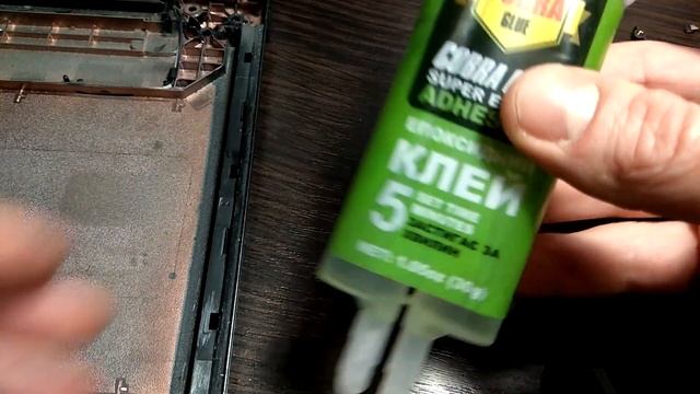 Ремонт креплений корпуса крышки петель ноутбука смотреть онлайн