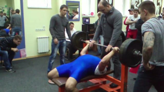 Жим обратным хватом 175 кг смотреть онлайн