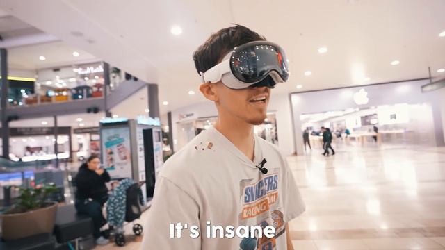 Surviving Apple Vision For 24 Hours.. смотреть онлайн