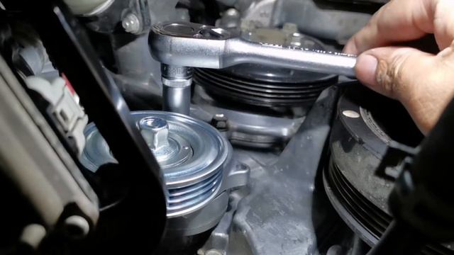 Paano magpalit nga drive belt at tensioner nga lexus LS600 Lh 2012 смотреть онлайн