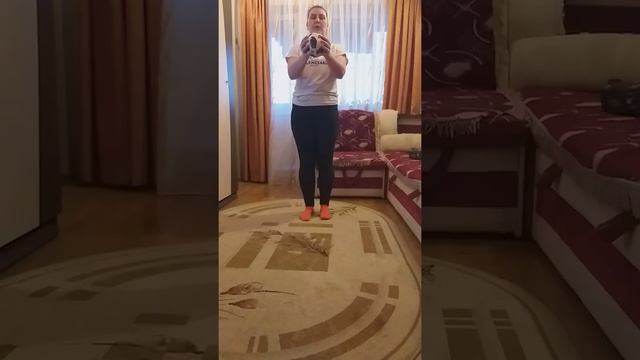 Зарядка с мячом для детей от 5 до 7 лет от инструктора ГБОУ школы 2073 ОП "Радуга" Паршина Ольга смотреть онлайн
