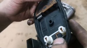 Ремонт дроссельной заслонки мерседес бенс С240 мотор 112Е26. ошибка обрыв цепи акселератора.