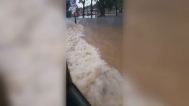 Apocalypse! God has poured millions of tons of water onto the streets of Honduras! смотреть онлайн