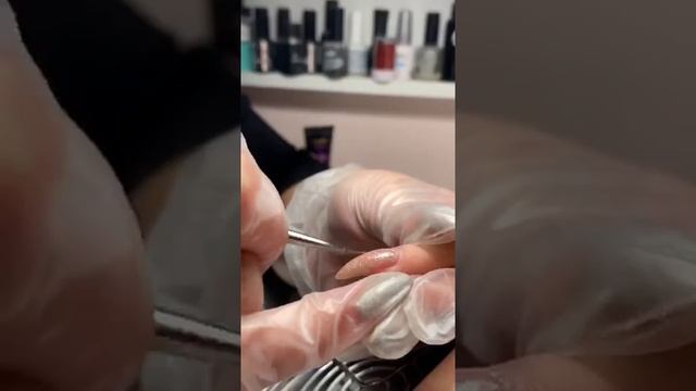 Маникюр на длинные ногти. Маникюр с покрытием гель-лак. показываю краткий процесс. смотреть онлайн