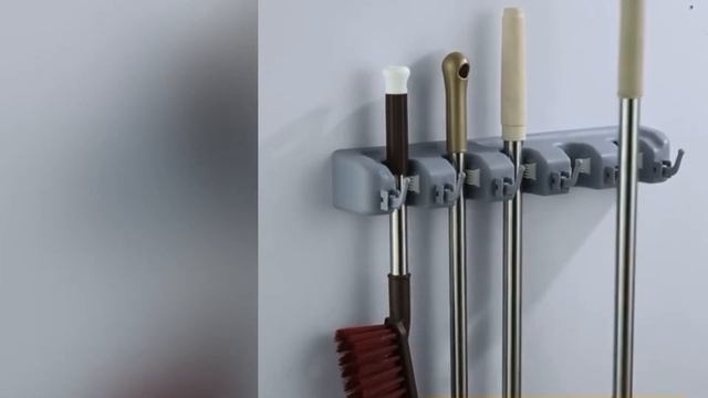Настенный держатель для швабр с крючками. Органайзер для швабр смотреть онлайн