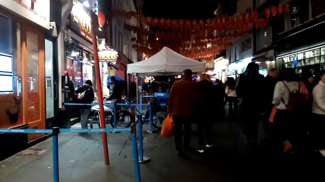 Сколько стоит  гостиница в Лондоне . Китайский Hовый год в Лондоне. Chinese New Year In London.