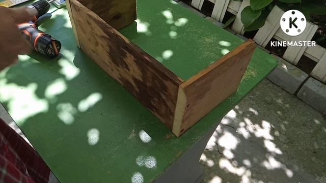 Старый стул. /Ящик. смотреть онлайн