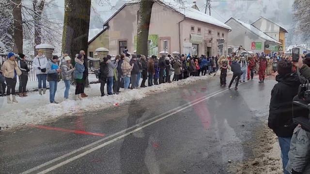 Żywieckie Gody Korowód Ulicami - Milówka 2023 4K смотреть онлайн