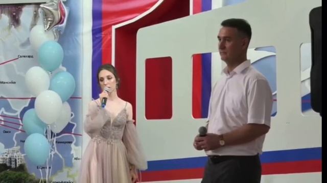 Трогательный стих отца и дочери на выпускном вечере! смотреть онлайн