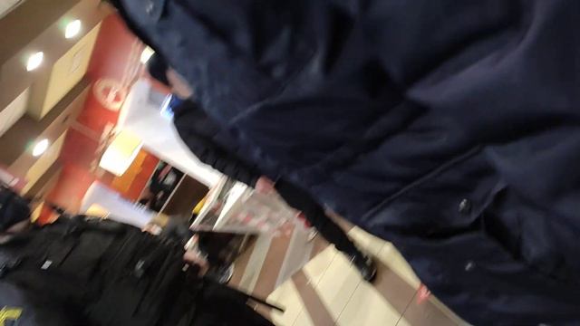 Полицейский Красноярска отказался принимать заявление. смотреть онлайн