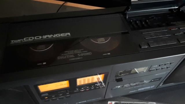Sharp ZC - D830H Ghettoblaster - very rare Boombox - (broken speakers) Double Cassette & CD & X-Bas смотреть онлайн